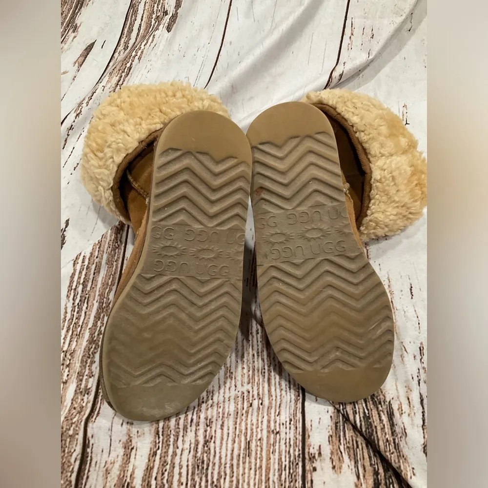 UGG CLASSIC TALL BOOTS - Image 6