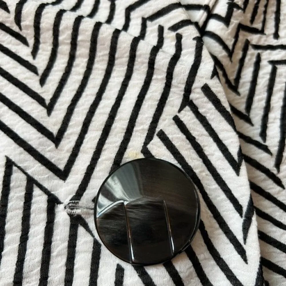 JM Collection  Geometric Print Single Button Cardigan Jacket Plus Size 1X - Image 5