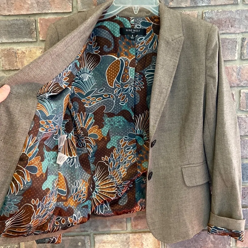 Nine West Blazer Plaid Double-Breasted Brown Floral Lining Size 8 - Image 4