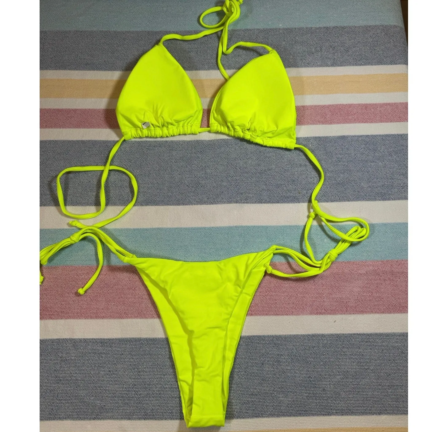 NWOT Neon Yellow Tie Bikini Set – Size Medium - Image 2