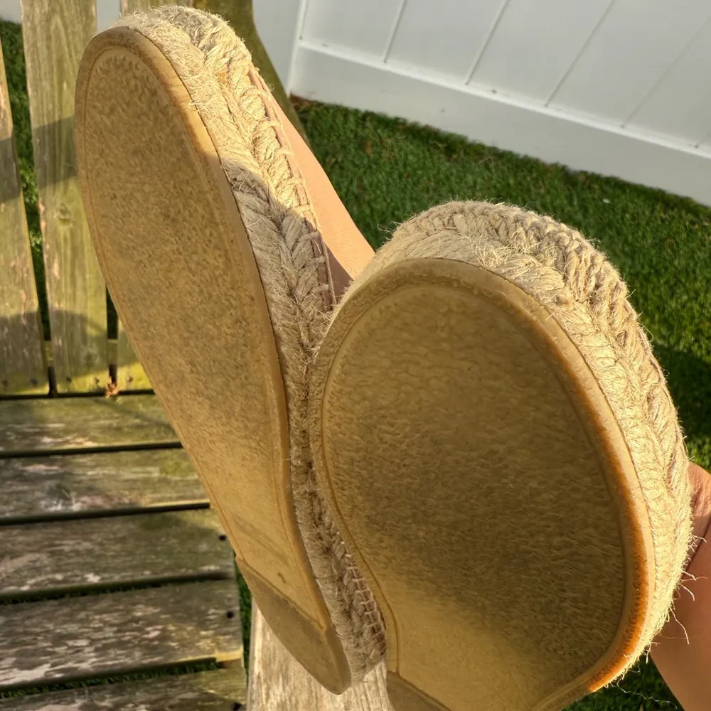 Authentic Yves Saint Laurent YSL Logo Lambskin Leather Espadrille Nude Size 38 R - Image 8