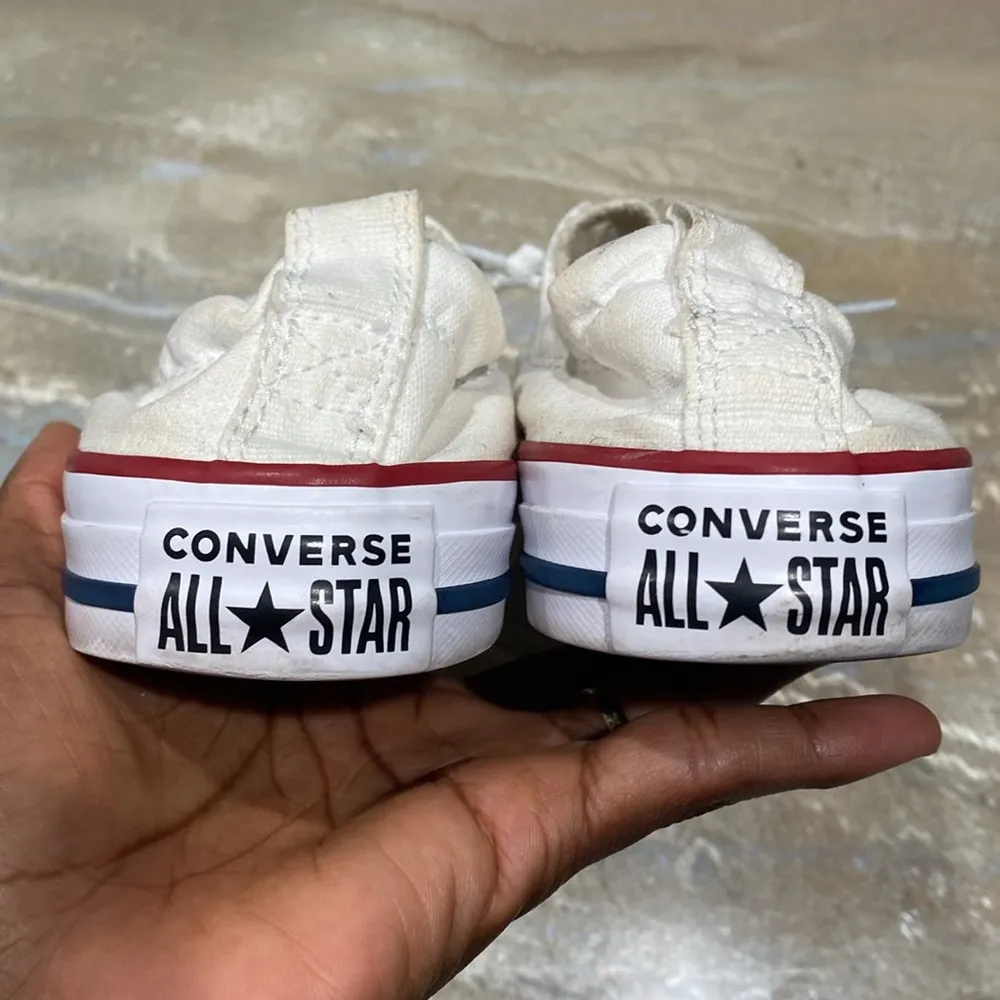 Converse All Star Low Tops Lace Up White Shoes Women’s 7 - Image 5