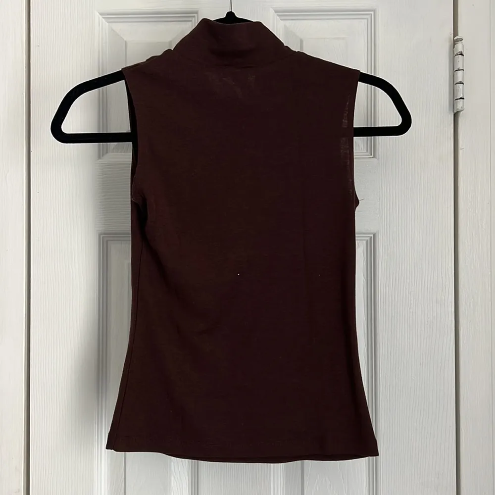 🆕Papaya, Top, Size M, Brown - Image 2