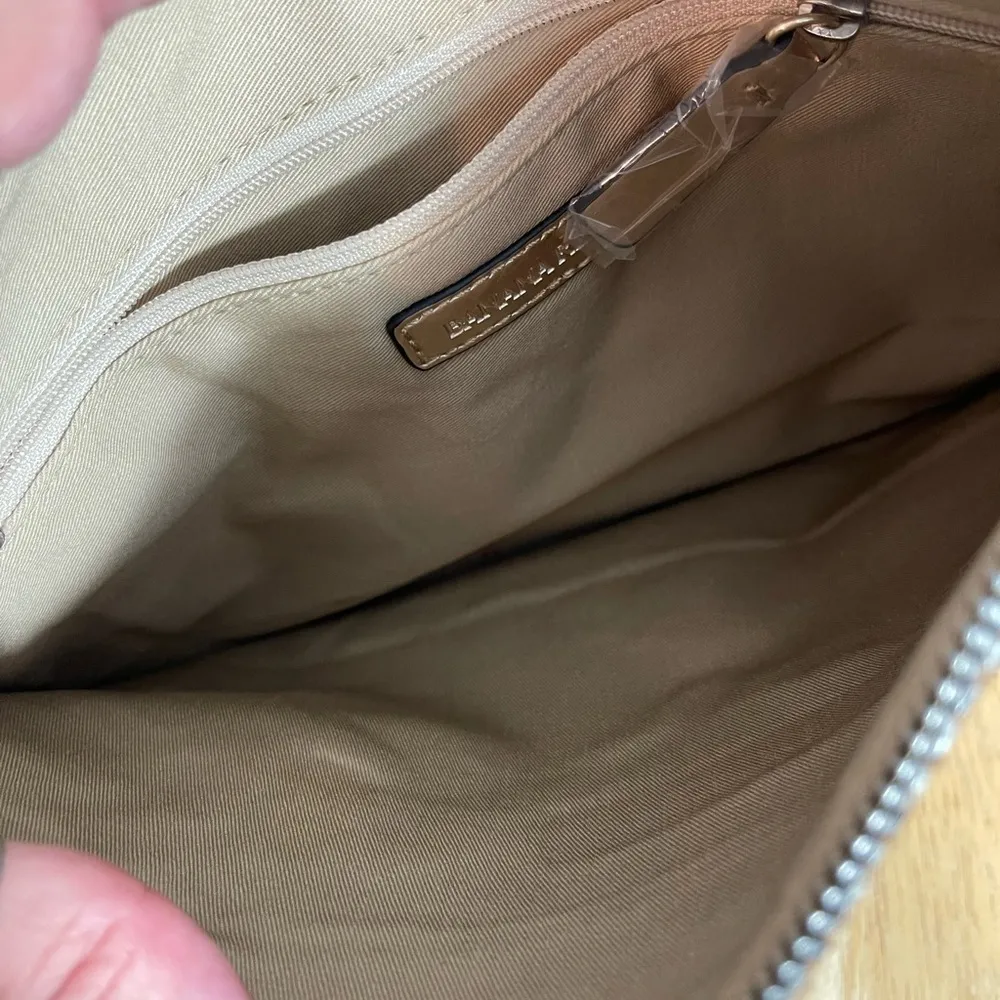 Banana Republic Leather Animal Print Clutch/Wristlet - Image 3