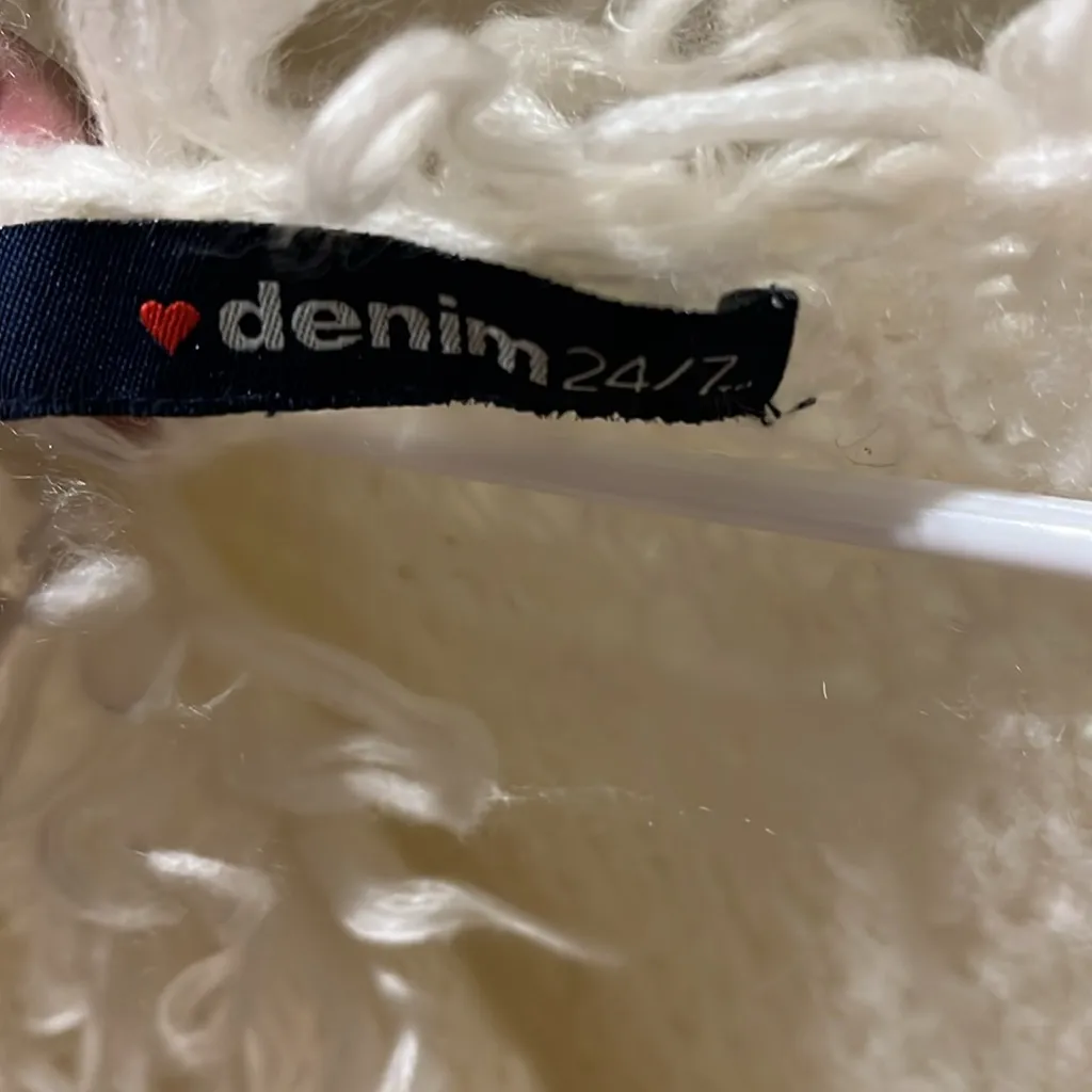 Denim 24/7 Size large Loop knitted sweater White - Image 3