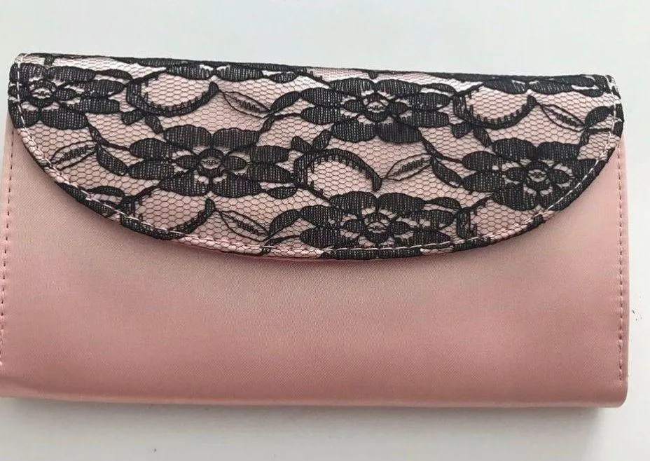 Mary Kay clutches&wristlets, bags Pink - Image 2