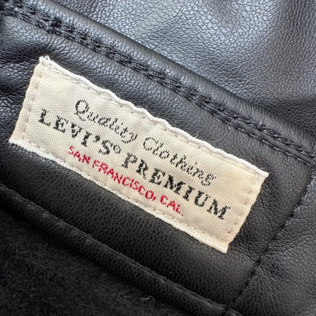 Levi’s High Rise Faux Leather Black Shorts size 27 $80 - Image 14