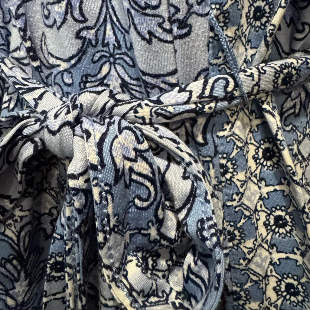 SECRET TREASURES Blue Floral Patterned Kimono Robe Size S 4-6 Sleepwear Cozy - Image 4