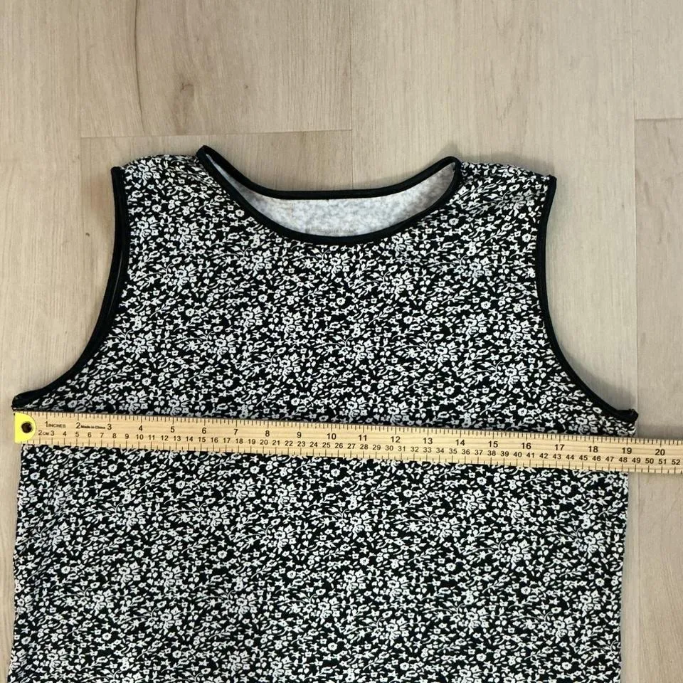 Sleeveless Floral Print Top, Round Neck, Black & White, Casual Blouse - Image 3
