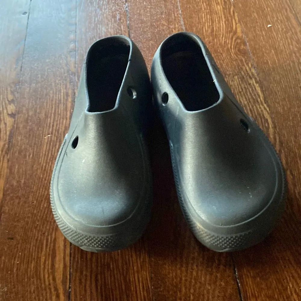 Crocs SIZE 5M 7W - Image 3