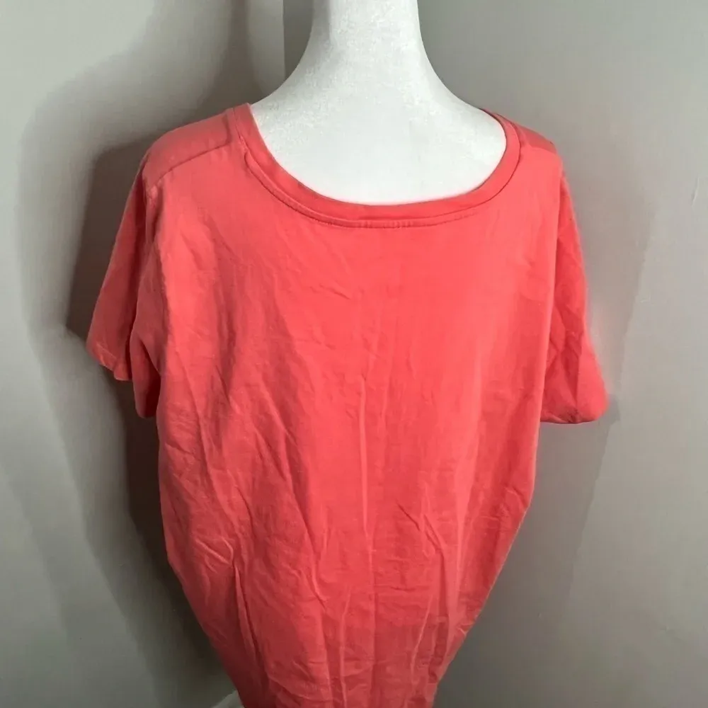 Woman within cotton tshirt‎ - Image 3