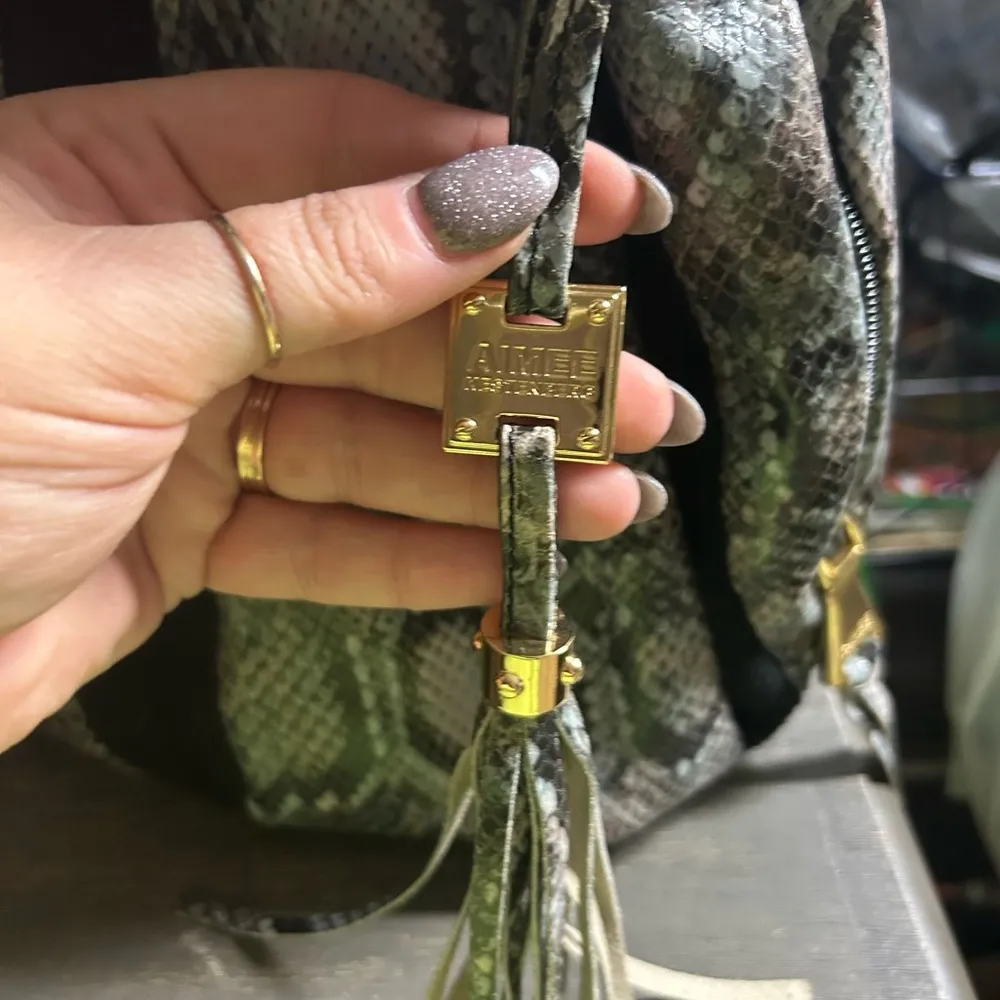 Aimee Kestenberg "Tuscany" Pebble Leather‎ & Suede Hobo in SOFT GREY COBRA NWOT - Image 7