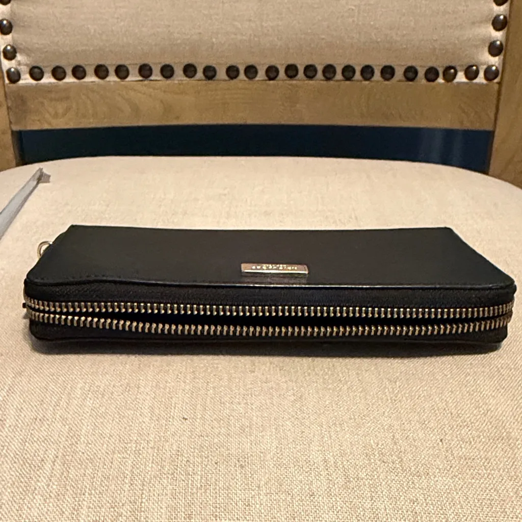 Kate Spade Midnight Black Leather Zip Wallet - Image 12