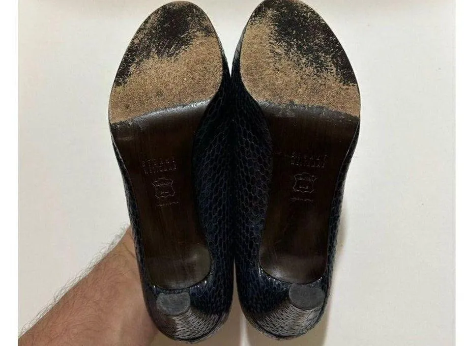 Stuart Weitzman Snake Print Embossed Peeptoe Heels in Dark Gray Size 7.0 - Image 12
