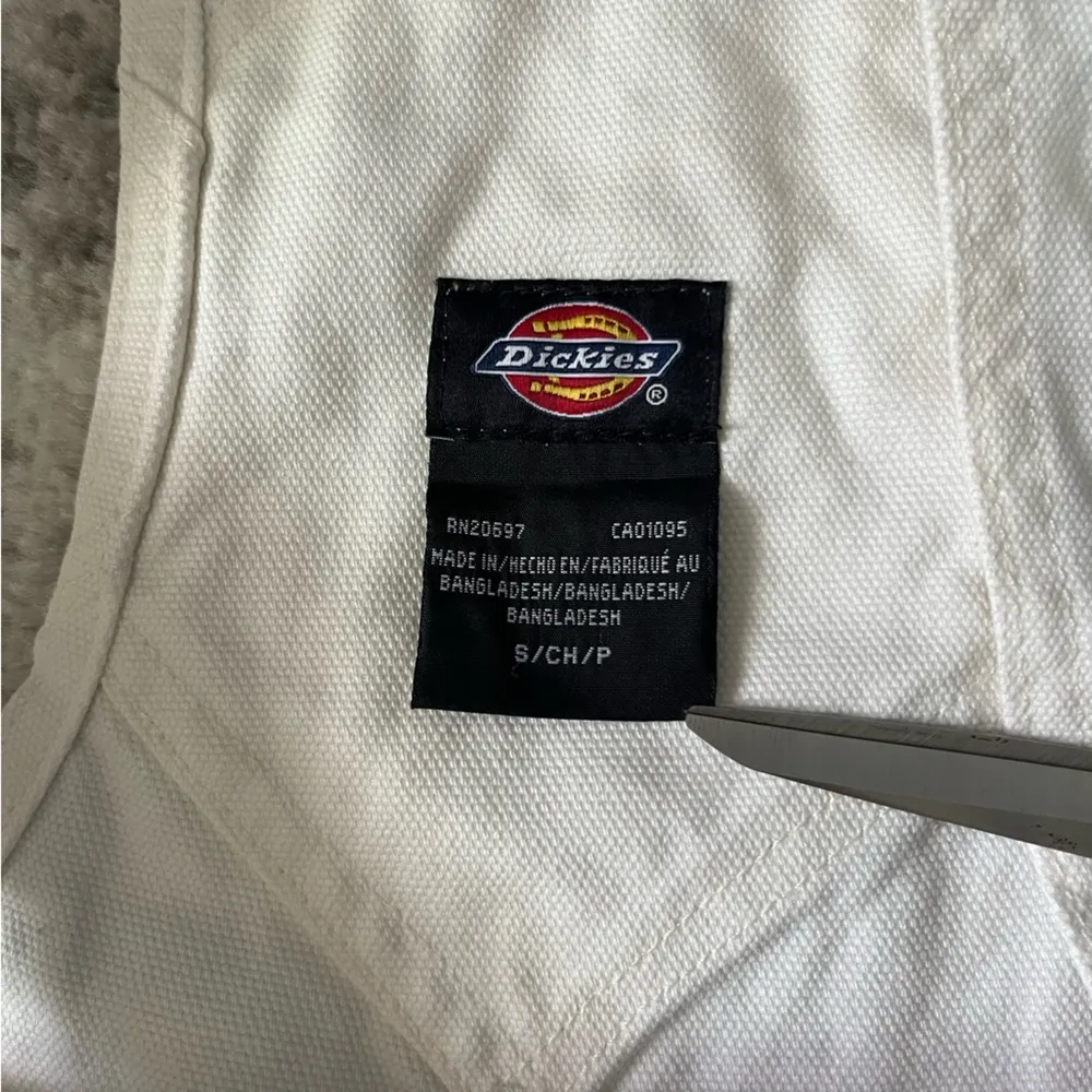 Dickies Relaxed Fit Duck Bib Shortalls - Image 7