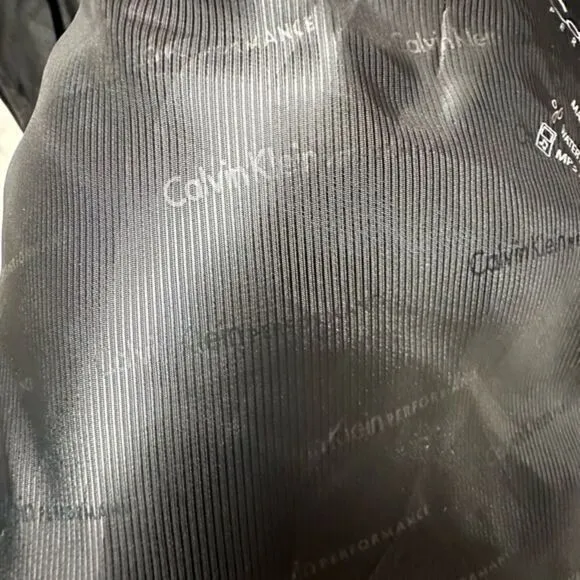 Calvin Klein Water Repellent Puffy Gray Vest Size S/M Faux Knit Design Zip Hood Silver - Image 10