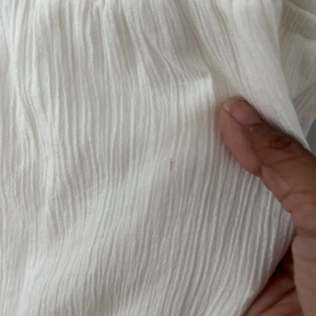 Aerie Women's White Button-Front Dress
Cottage Core Romantic Travel Size M - Image 6