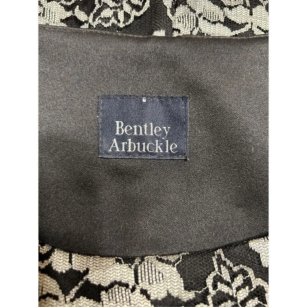 Bentley Arbuckle Black Silver Floral Lace Overlay Top Womens Size 6 Size M - Image 4