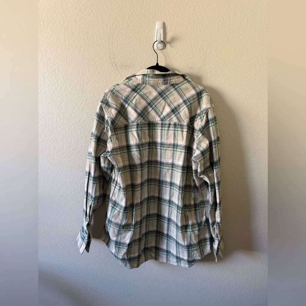 TNA Aritzia Plaid Oversized Button-up Shacket Size S Fall Casual Layers Camping - Image 5
