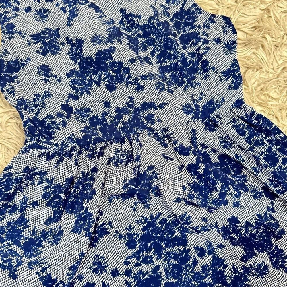 Olive & Oak floral dress size medium - Image 4