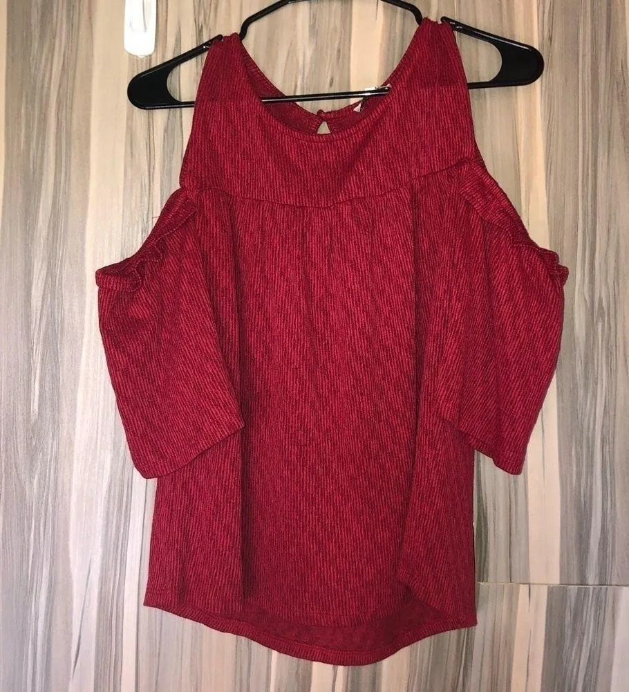 Lucky Brand red open shoulder shirt formal or everyday shirt size XS - Image 5