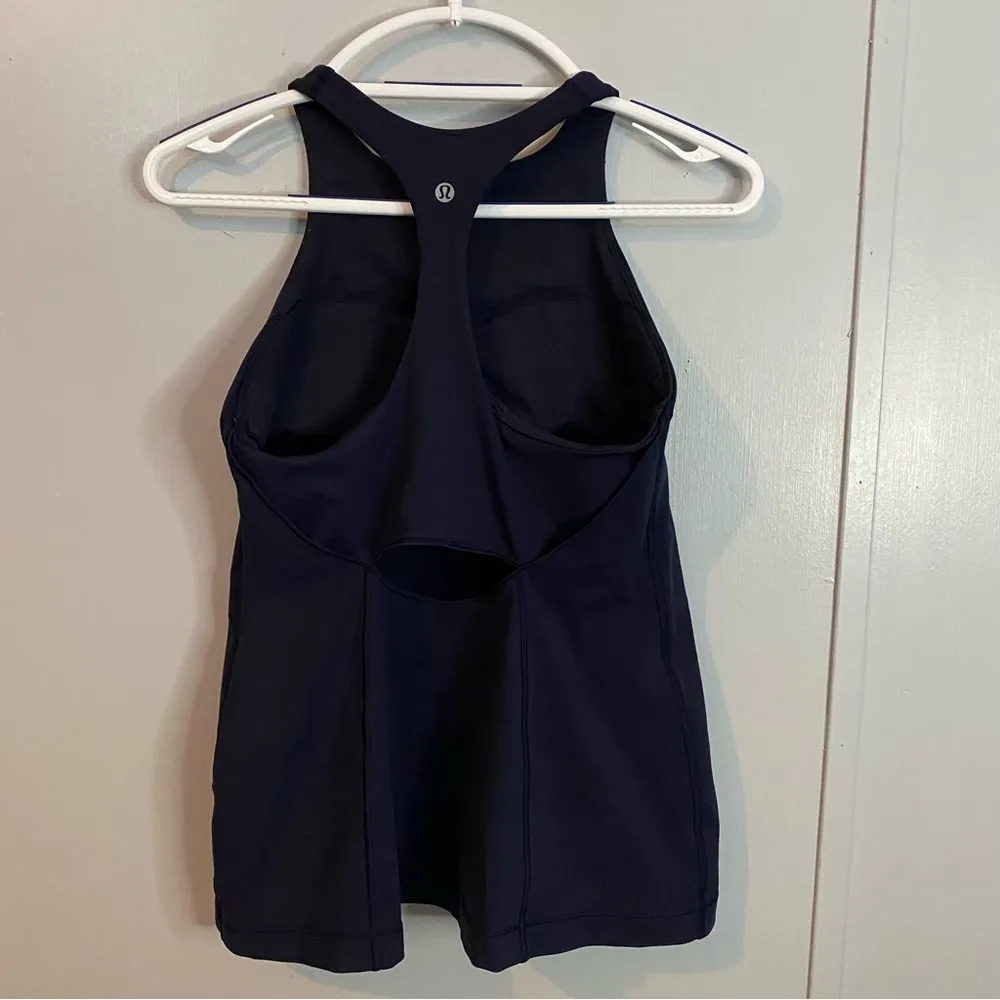 Lululemon Navy Blue Racerback Yoga Active Wear Top Size 8 Medium - Image 2