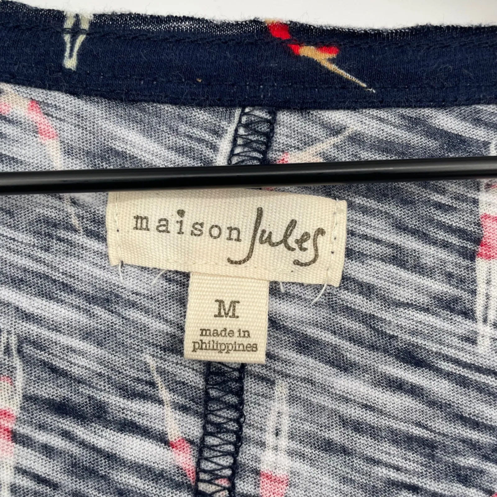 Maison Jules Women's Navy Swimmers Print V Neck T Shirt Size Medium - Image 3