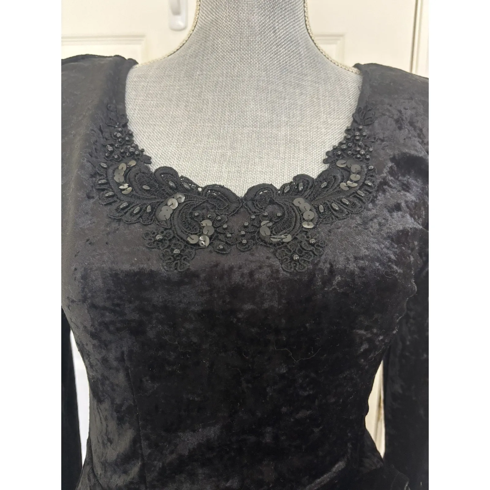 Vtg 90s Black Crushed Velvet Long Sleeve Dress Sz Small Whimsigoth Fairy Grunge - Image 6