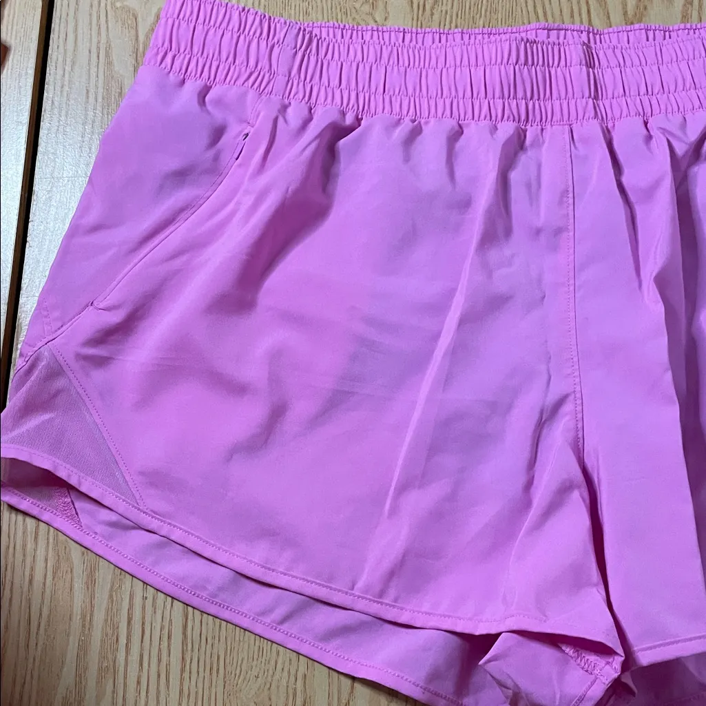B9 New Women’s All in Motion Purple/Pink Athletic Shorts Liner 3” Inseam Size XL - Image 3
