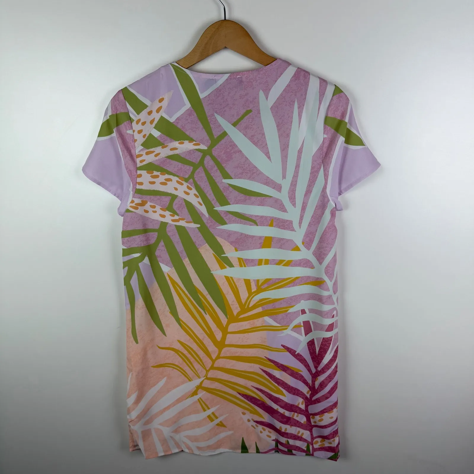 MINKPINK Palm Springs Tee Dress Size XS Tropical Colorful Pastel Resort Vacation - Image 4