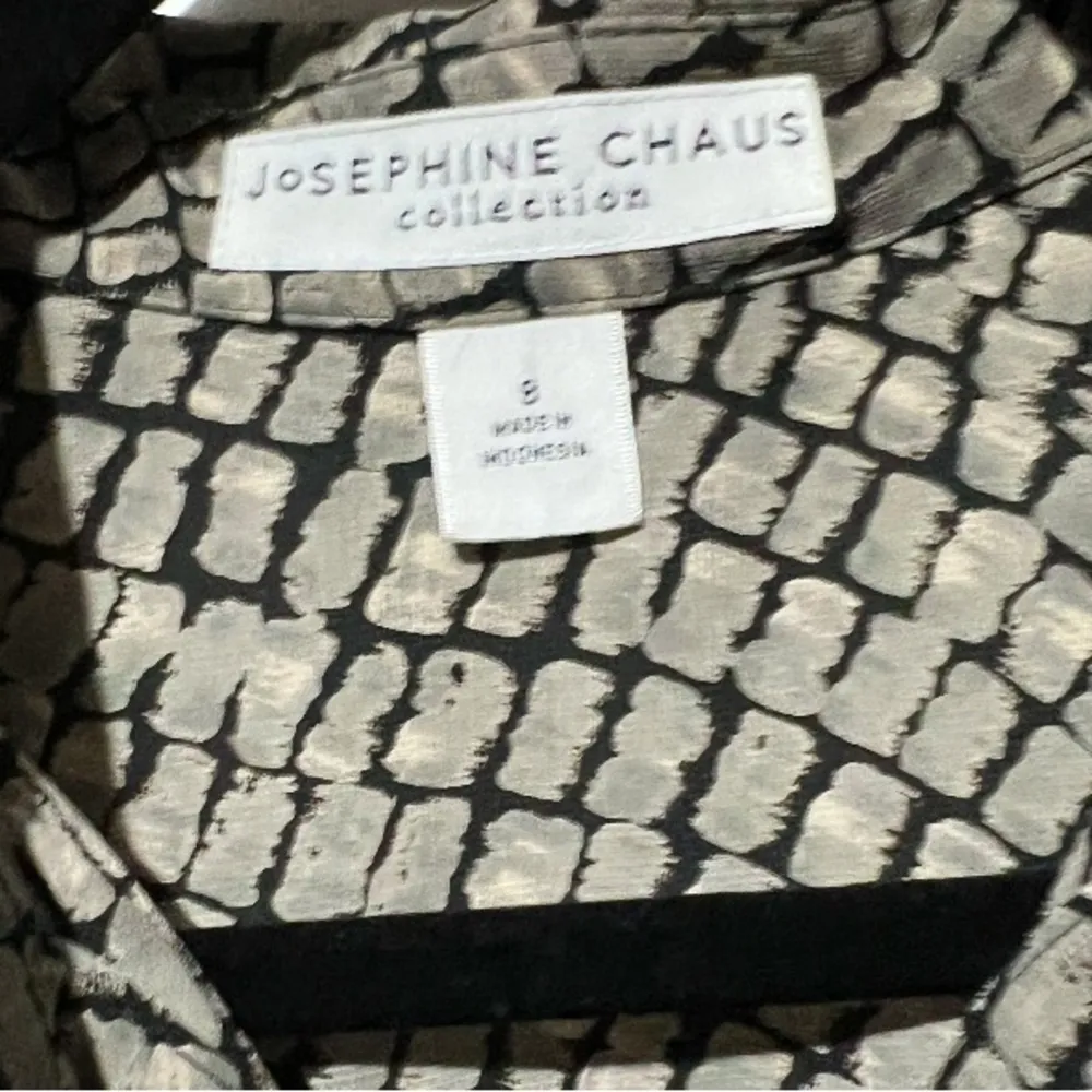 Josephine Chaus Black and Cream Patterned Top size 8 - Image 3