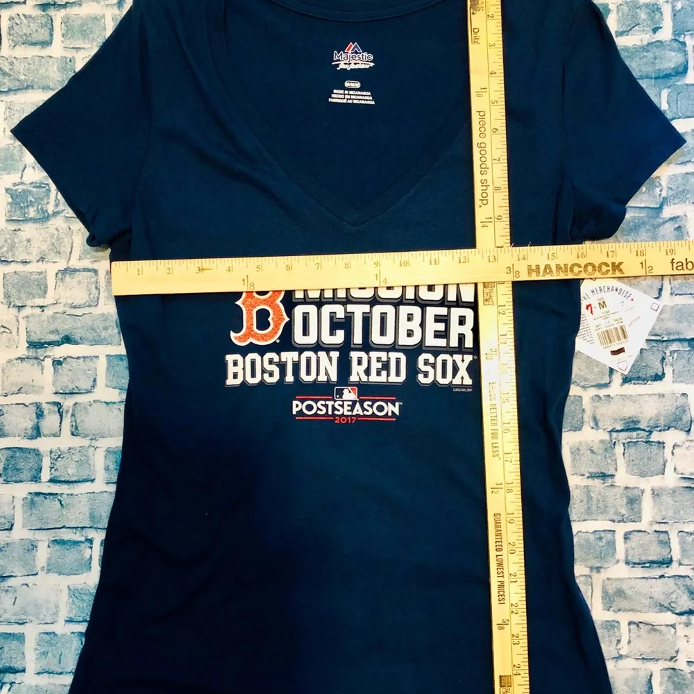 Majestic Boston Red Sox Blue Shirt  Medium - Image 5