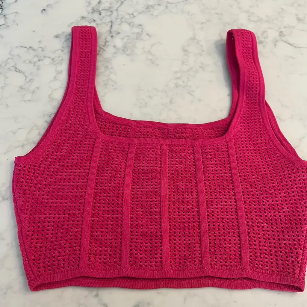 Aritzia Babaton Bright Pink Sculpt Knit Square Neck Tank Top Medium - Image 8