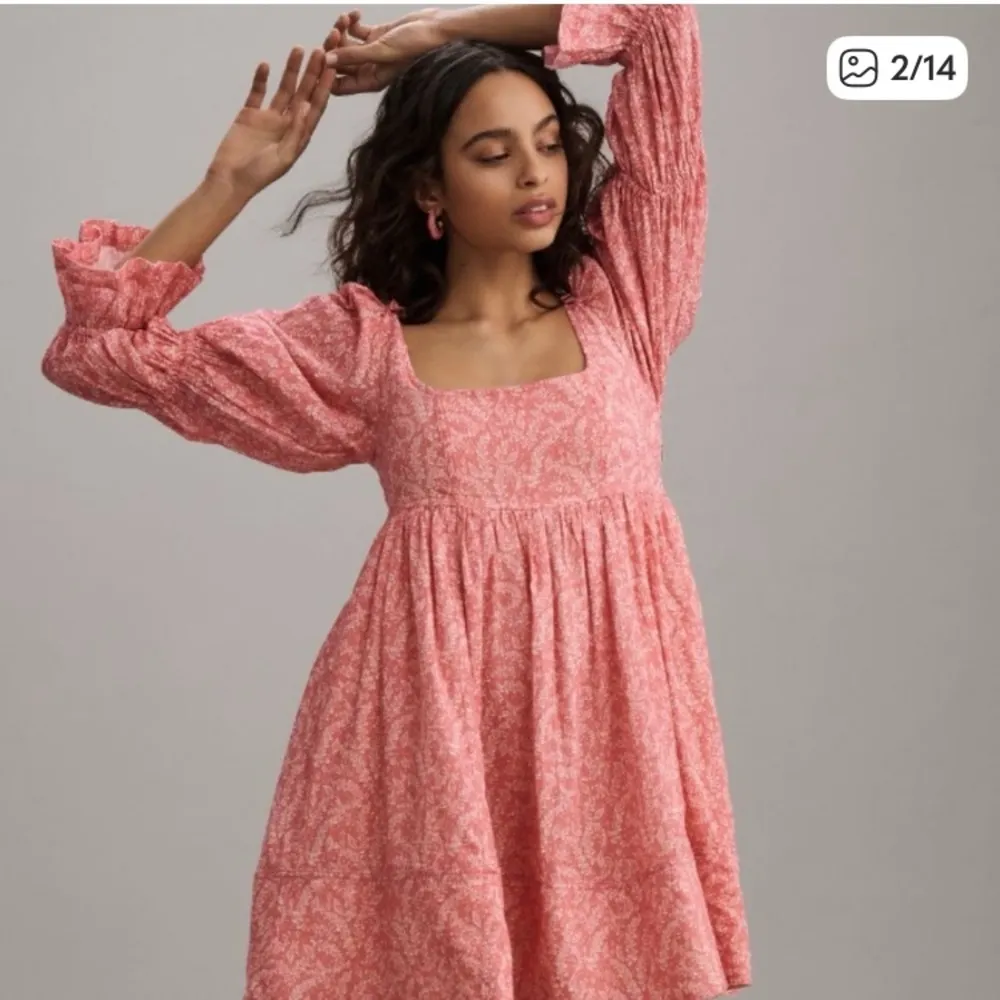 Anthropologie Pilcro pink floral babydoll mini dress with gathered sleeves. L - Image 4