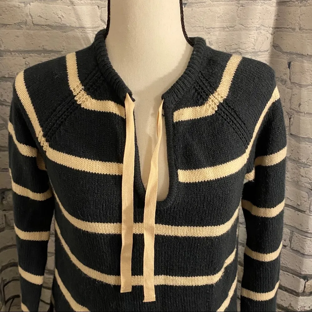 Gap  || Navy/cream striped sweater - Image 3
