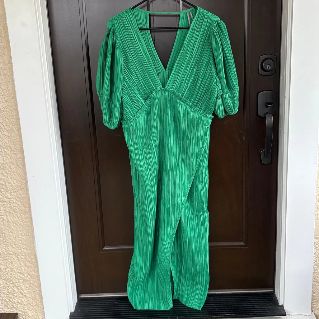 EUC Anthropologie V-Neck Pleated Faux Wrap Midi Emerald Dress Green Size Small - Image 6