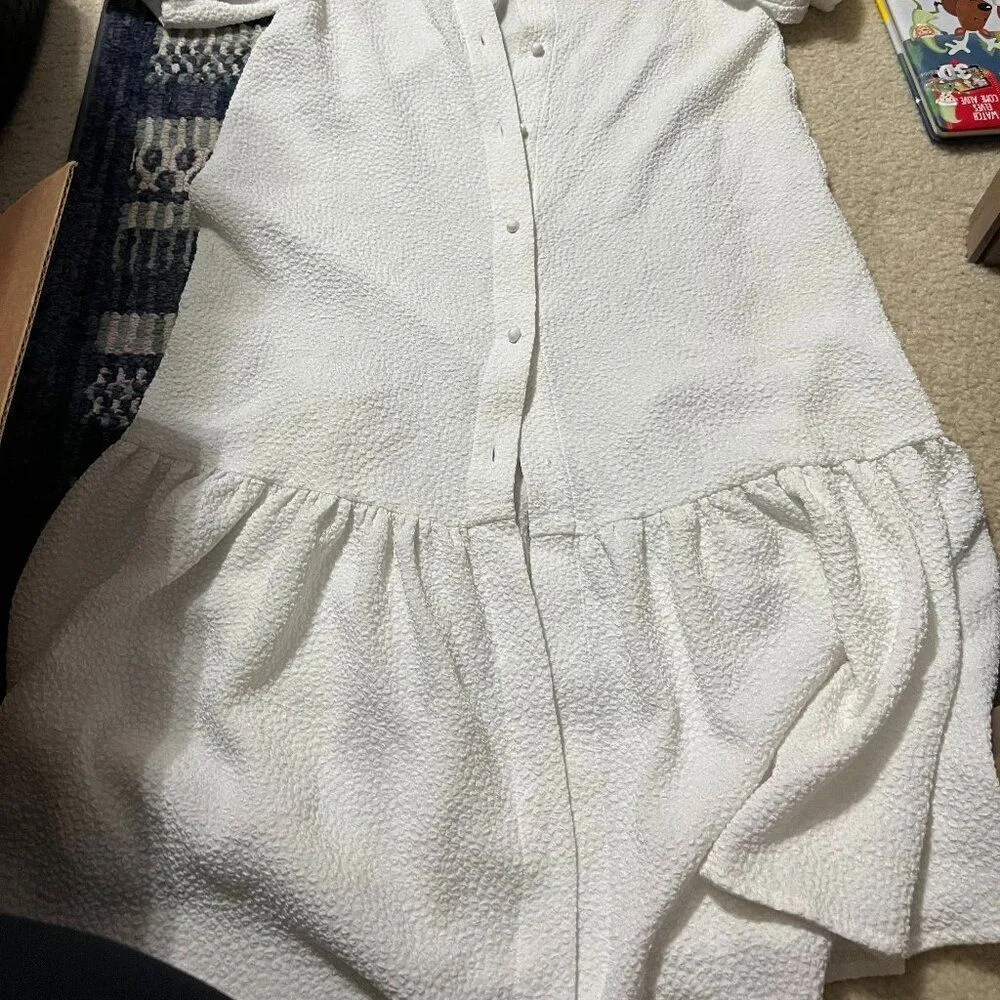 Urban Revivo small white dress - Image 2