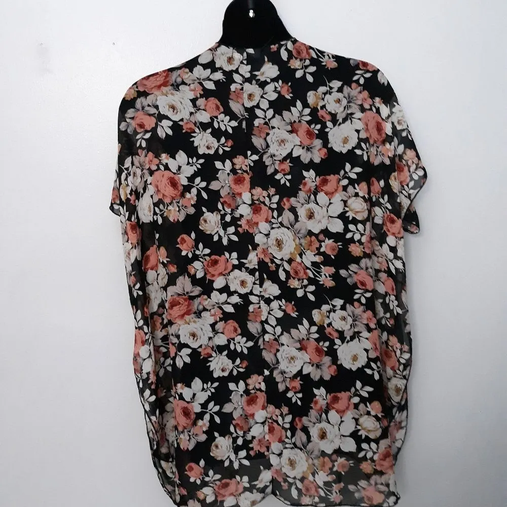 Vibe sheer floral cover up Size XXL - Image 4