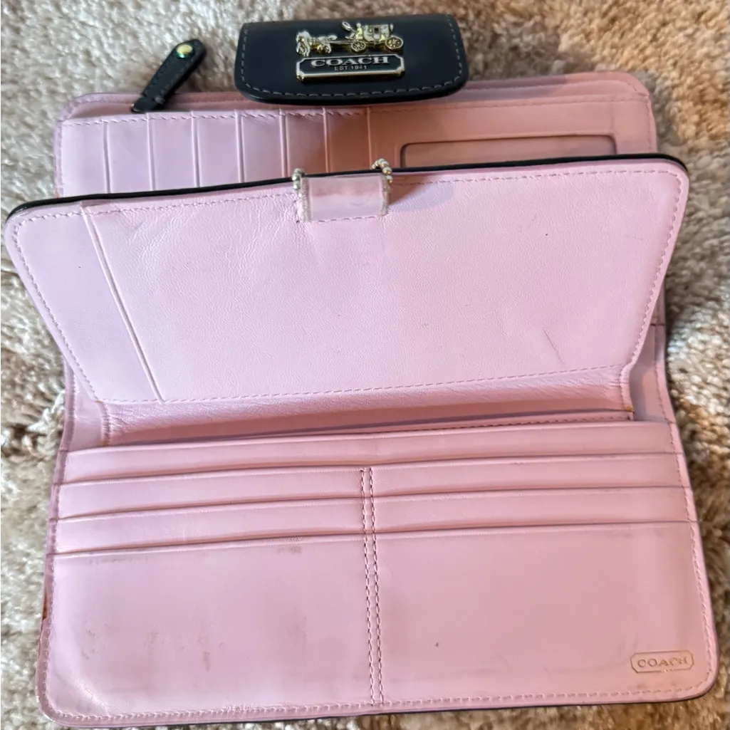 Coach Black Wallet with Embossed Pattern - Image 3