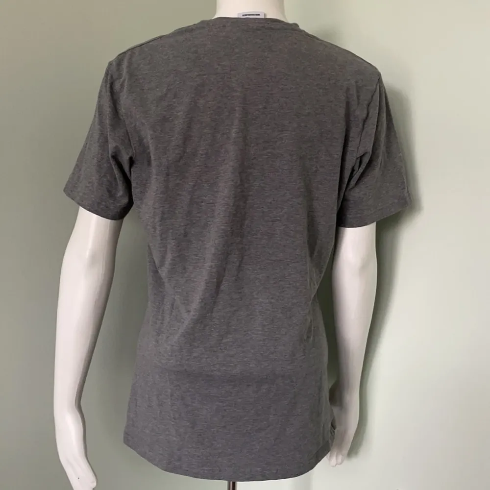 Gymshark  gray short sleeve tee shirt - Image 3