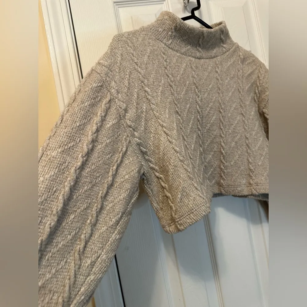Zara Mock Neck Crop Knit Sweater - Image 3