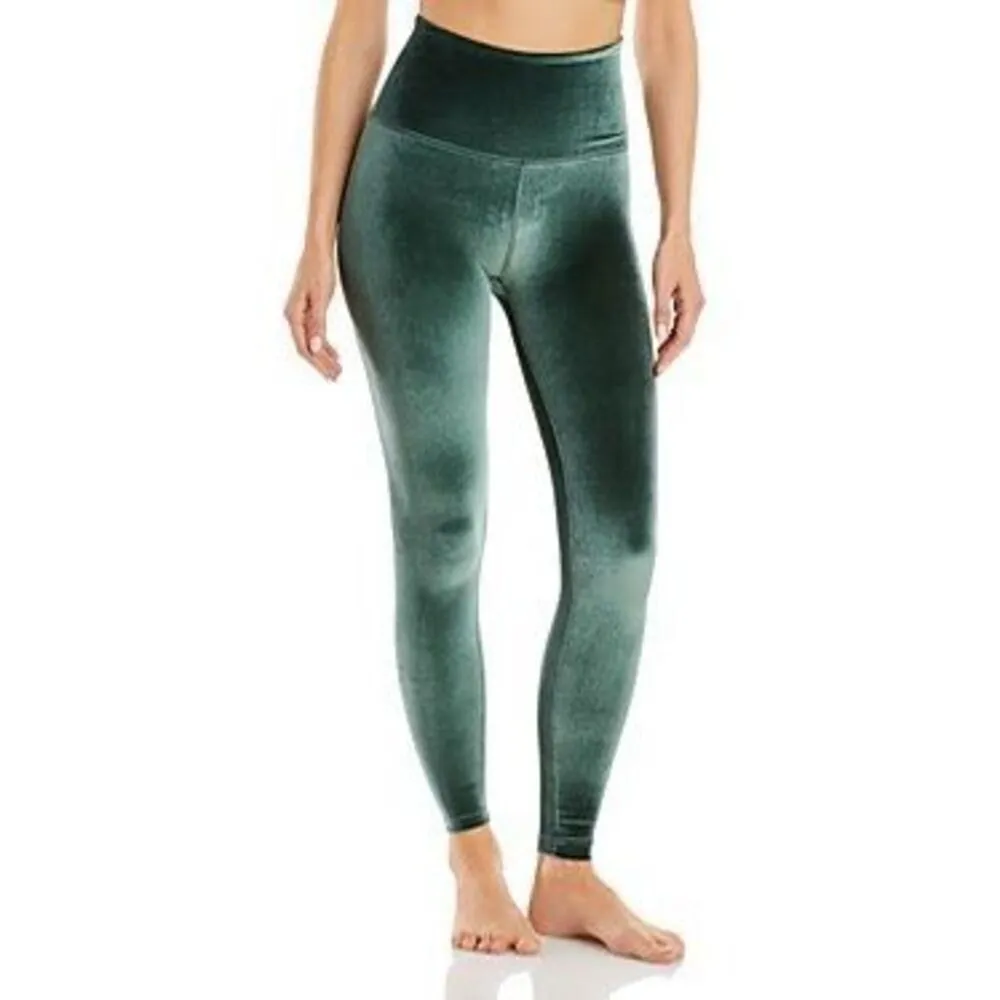✨Beyond Yoga VELVET MOTION SZ LARGE LEGGINGS IN EMERALD GREEN✨ - Image 4
