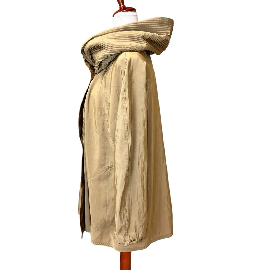 Mycra Pac Reversible Chartreuse Donatella Short Travel Raincoat Size 0 - Image 2