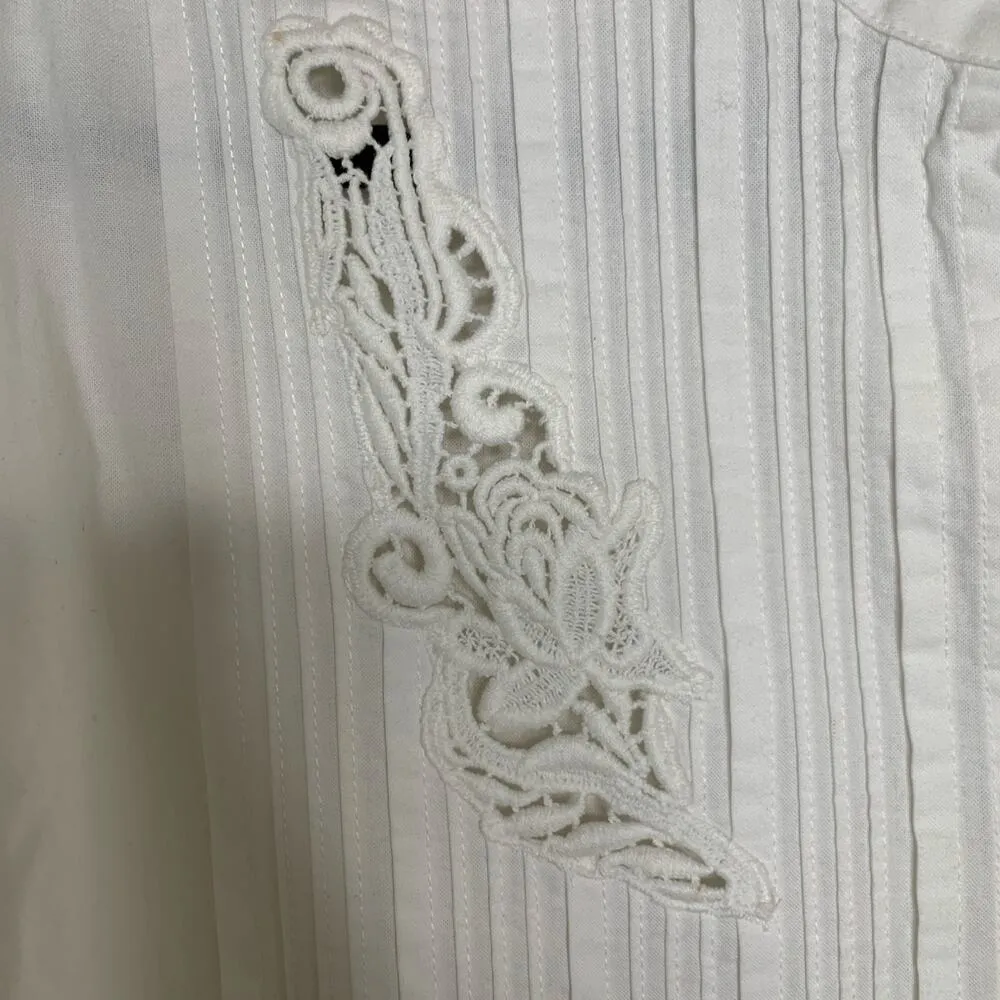 Vintage White Shirt Lace Embroidered Cutout Pintuck Front Cotton Sz Small - Image 4