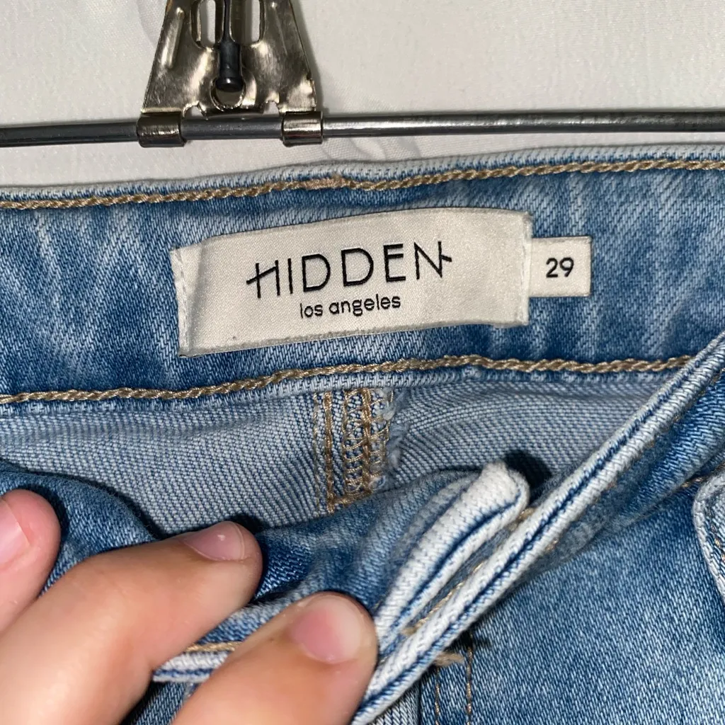 Hidden BKE Buckle Distressed Light Wash Denim Wide Leg High Waist Women’s 29 Blue - Image 4