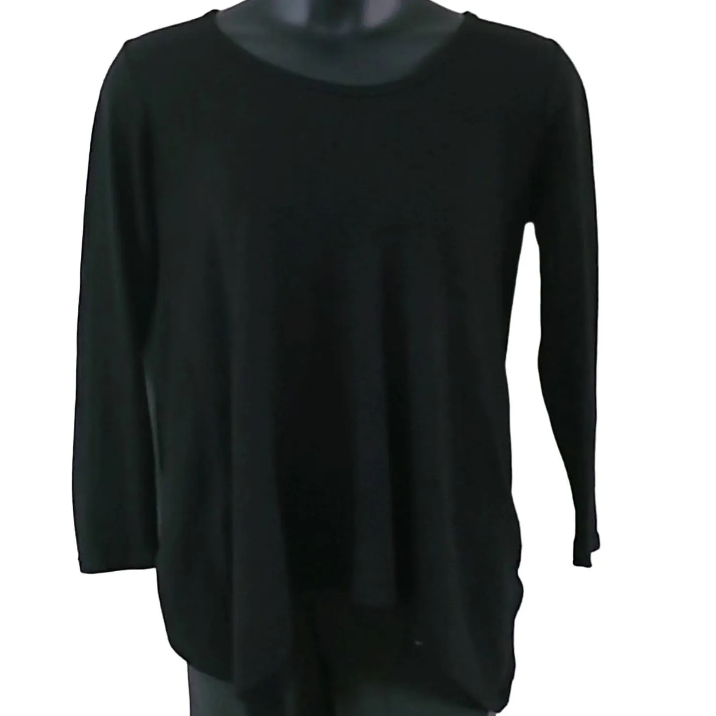 Go Couture Women's Solid Sharkbite Hem Tunic Sweater - Size Large - Image 2
