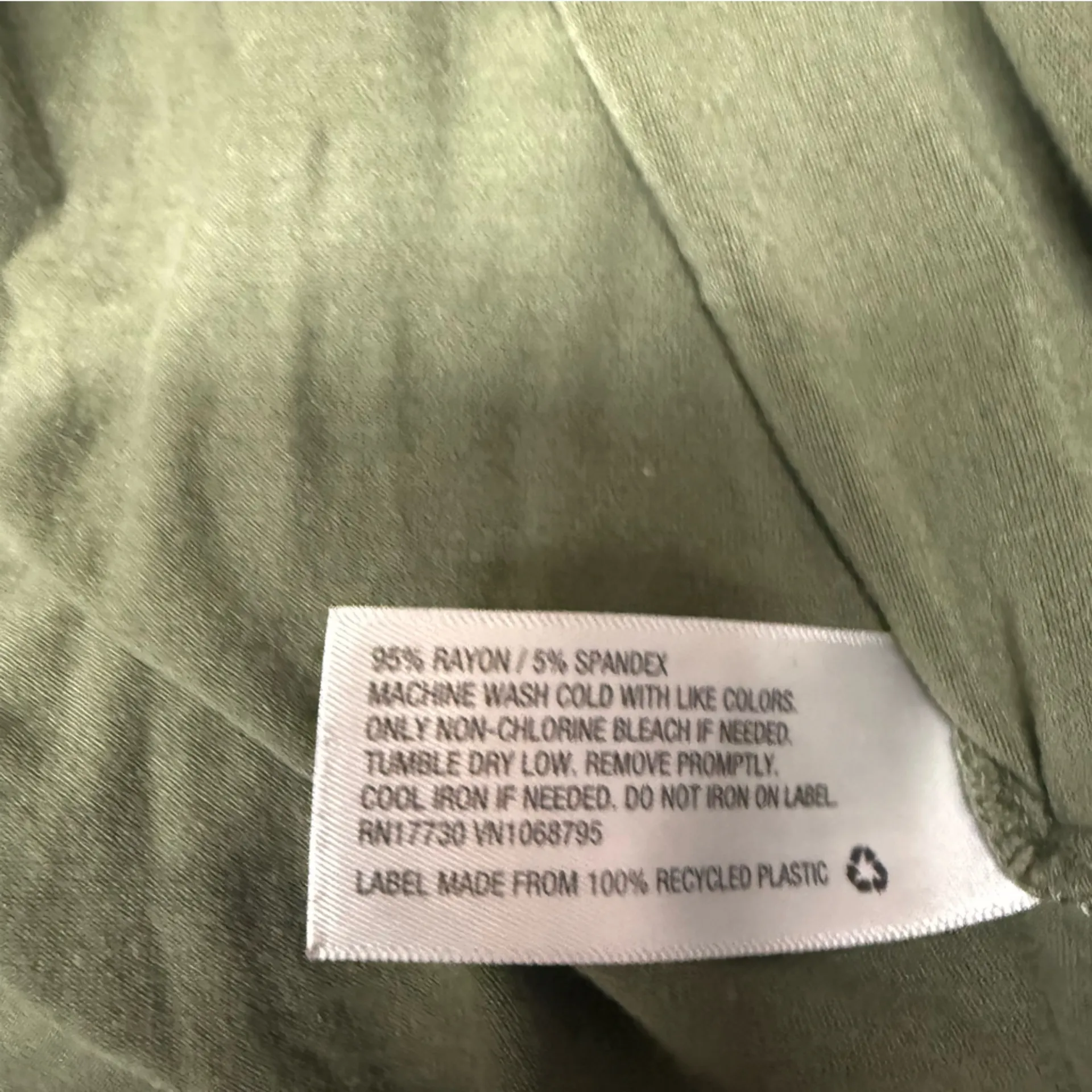 Merona Target Bundle Lot of Five Scoop Neck Bounce Material Round Hem T-Shirts - Image 14