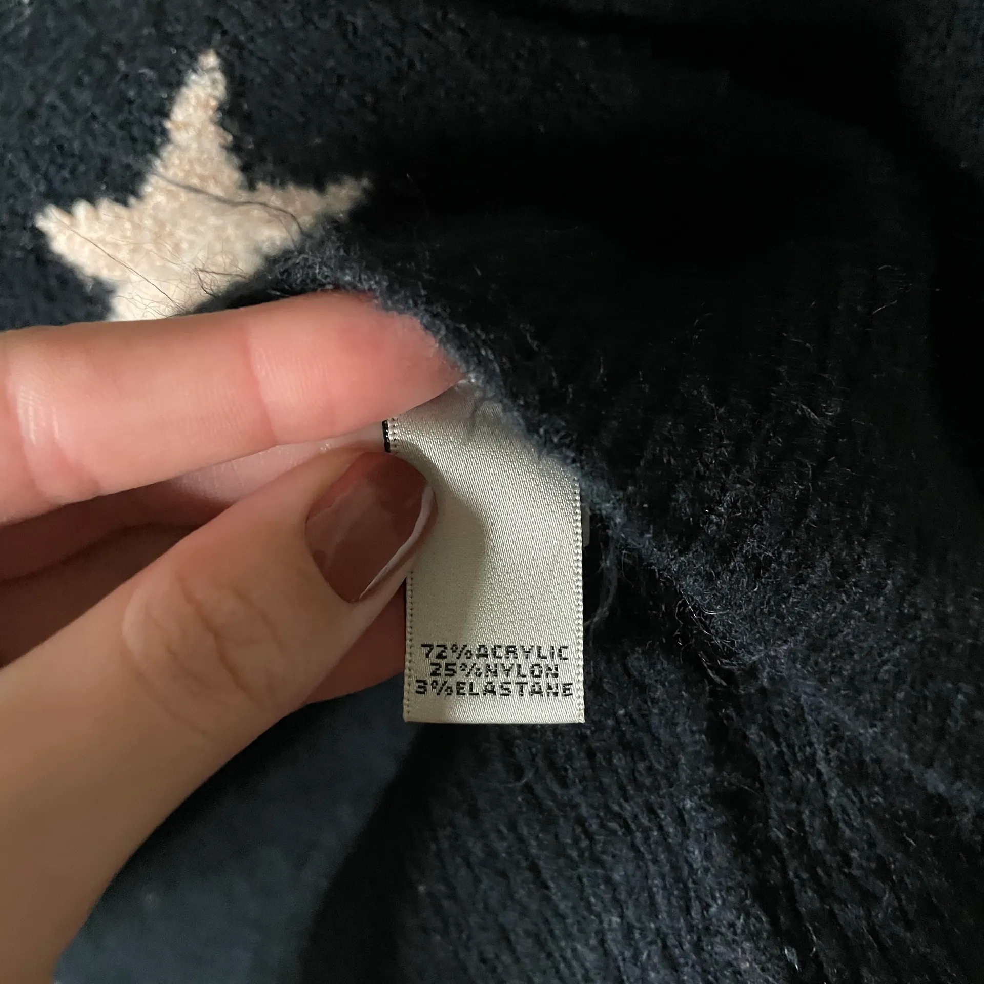 Cozy Navy Star Sweater - Image 10