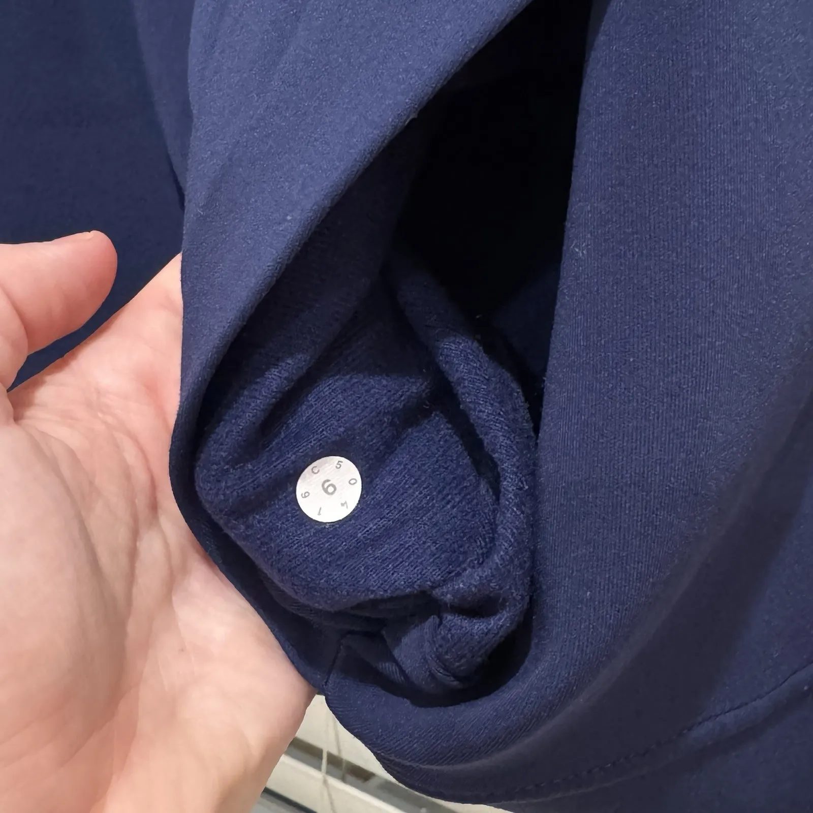 Lululemon Embrace The Space Jacket Women's 6 Hero Blue‎ Navy Full Zip Nursing - Image 5