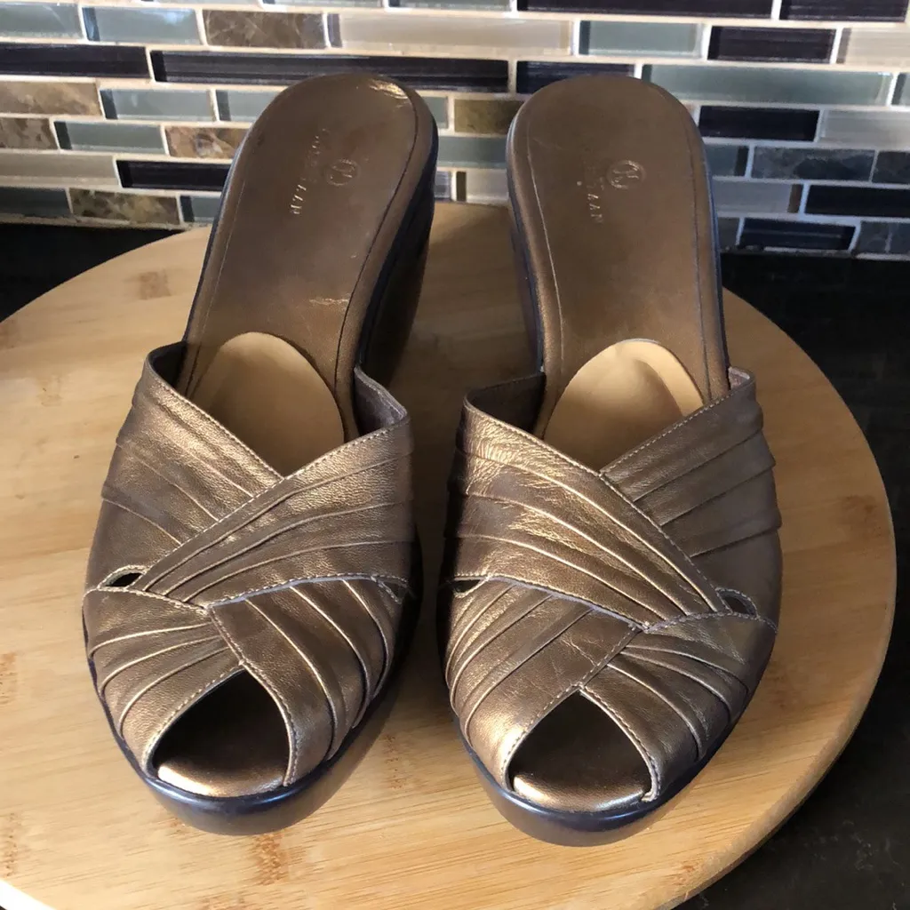 Lot of 2 pair Cole Haan Austyn Peep Toe Wedge Sandal Mule Slides‎ size 11B - Image 4